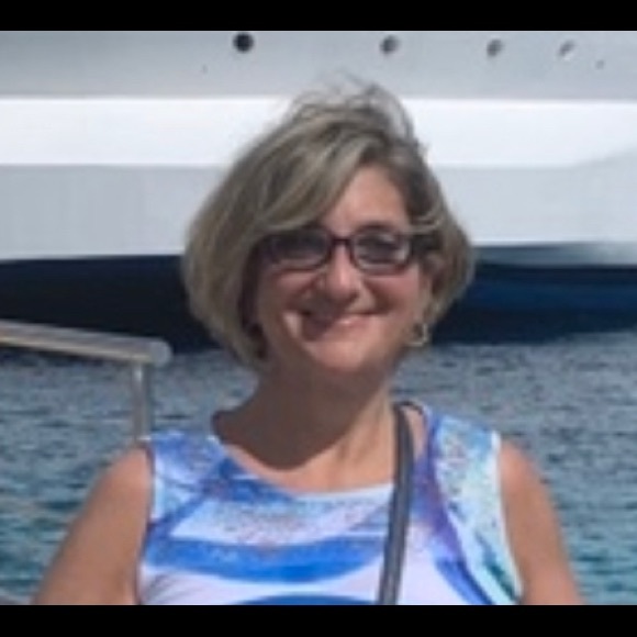 Meet your Posher, Staci - Picture 1 of 1